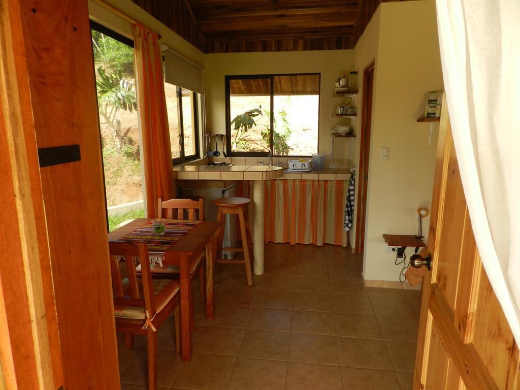 El Paraiso Verde B&B Атенас Стая снимка